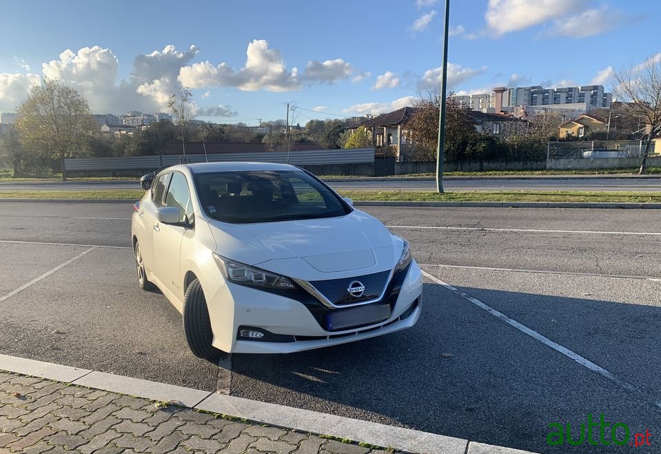 2020' Nissan Leaf photo #1