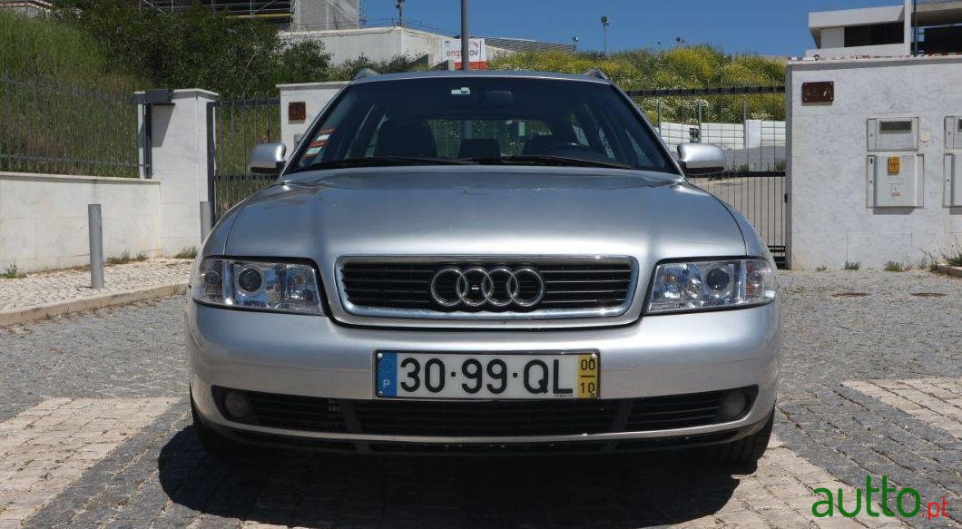 2000' Audi A4 Avant photo #1