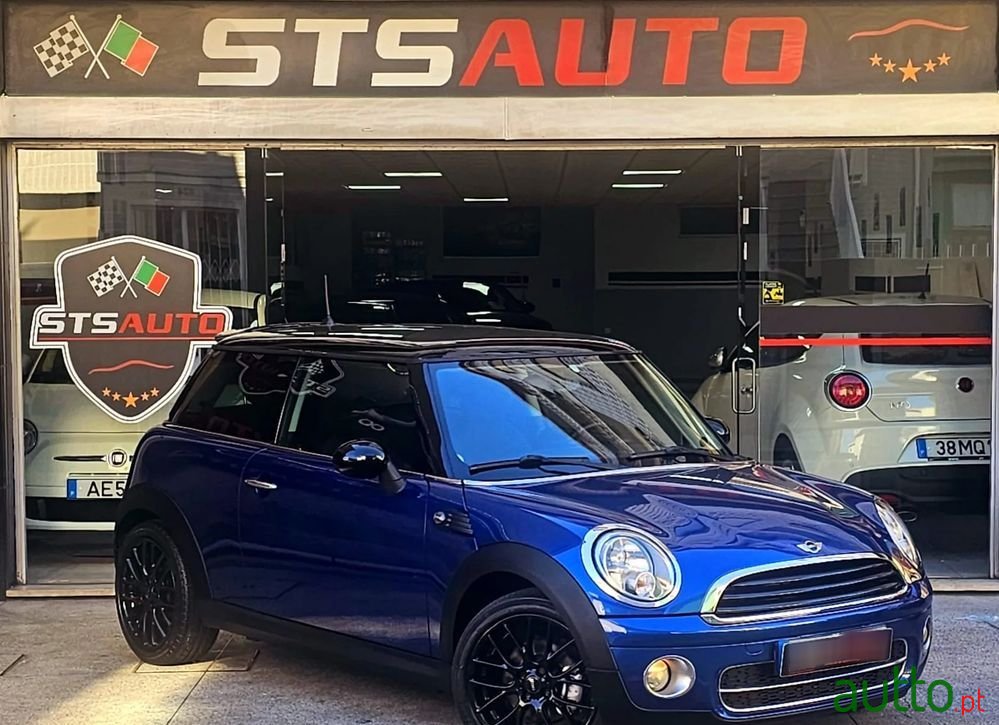 2007' MINI Cooper D 3 Portas photo #2