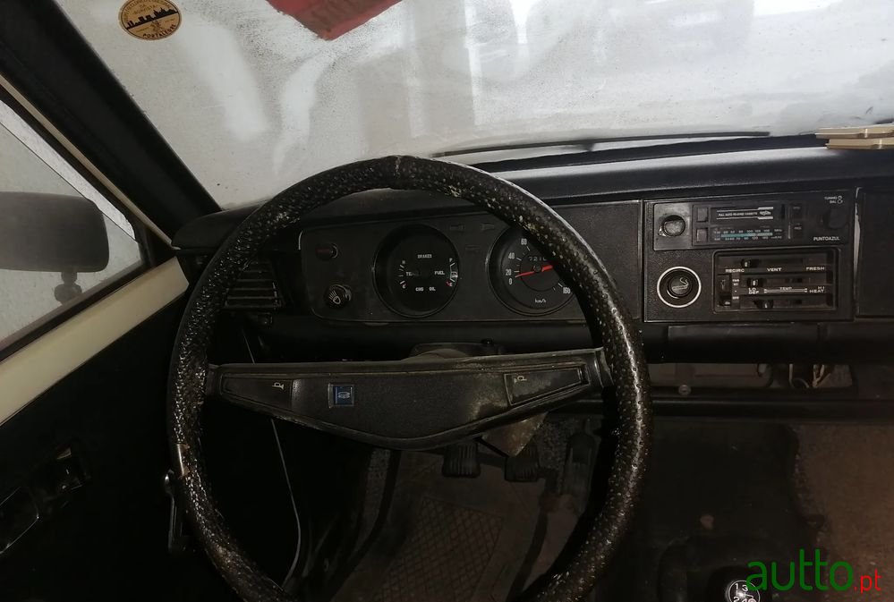 1974' Toyota Corolla photo #5