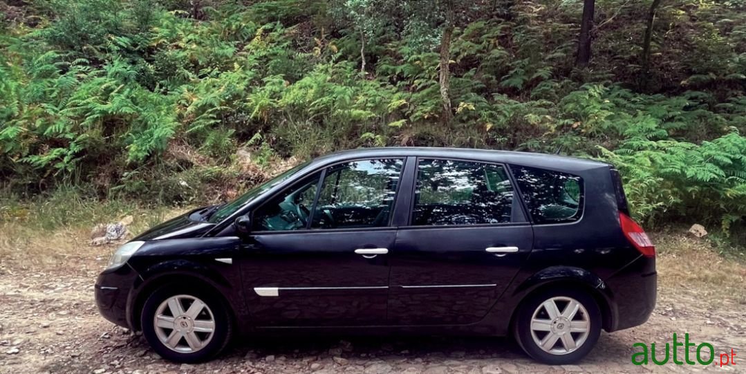 2005' Renault Scenic photo #4