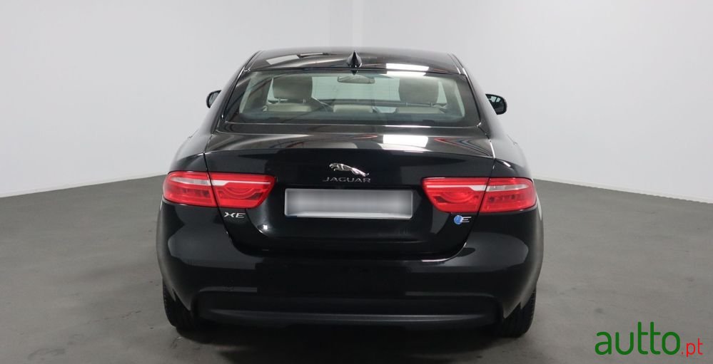 2018' Jaguar XE 2.0 D Prestige Aut. photo #4
