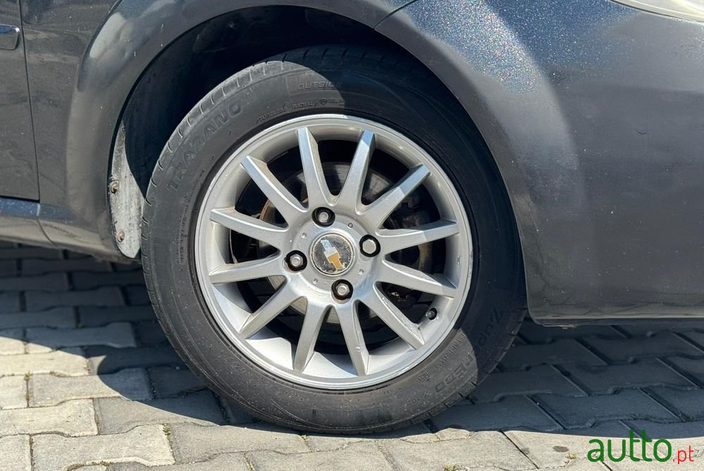 2005' Chevrolet Lacetti 1.4 Sx photo #4