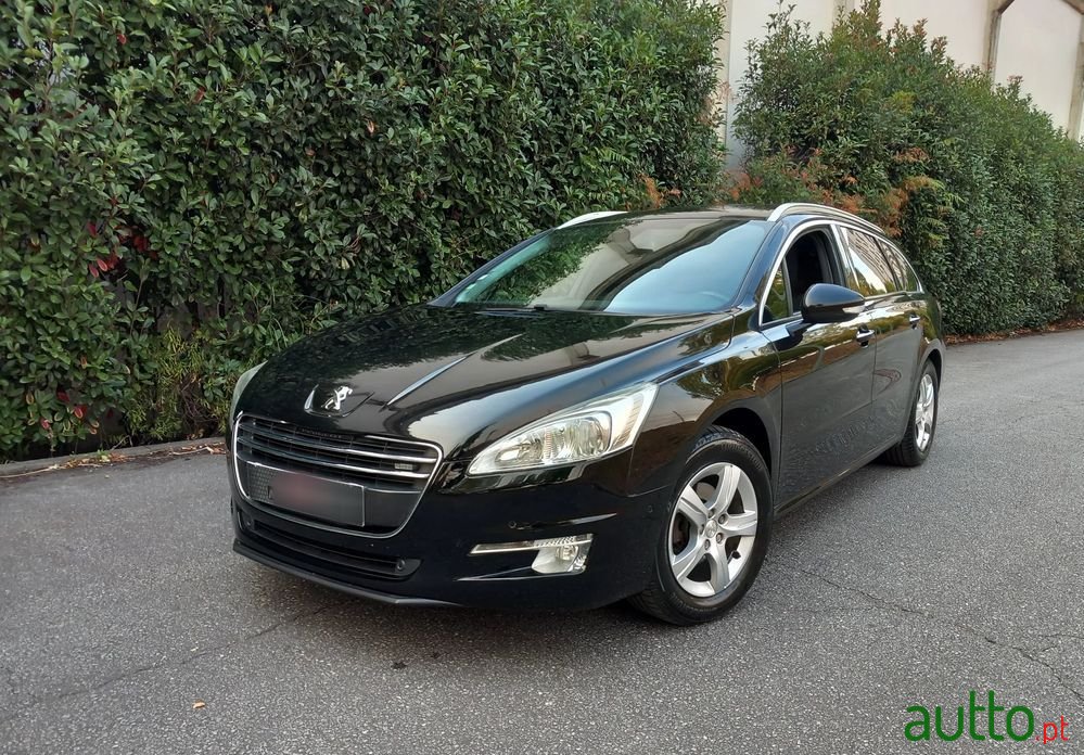 2013' Peugeot 508 Sw photo #1