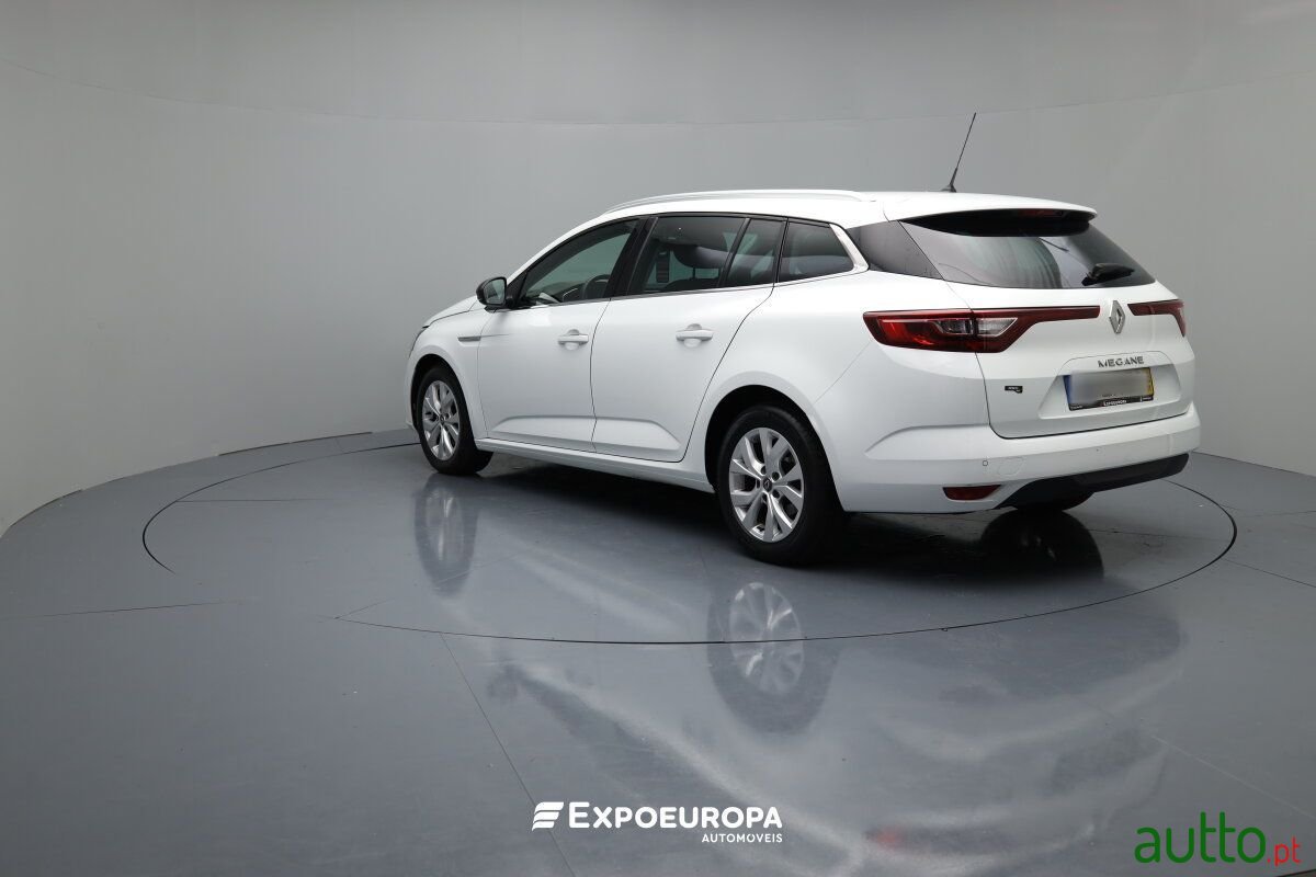 2019' Renault Megane Sport Tourer photo #5