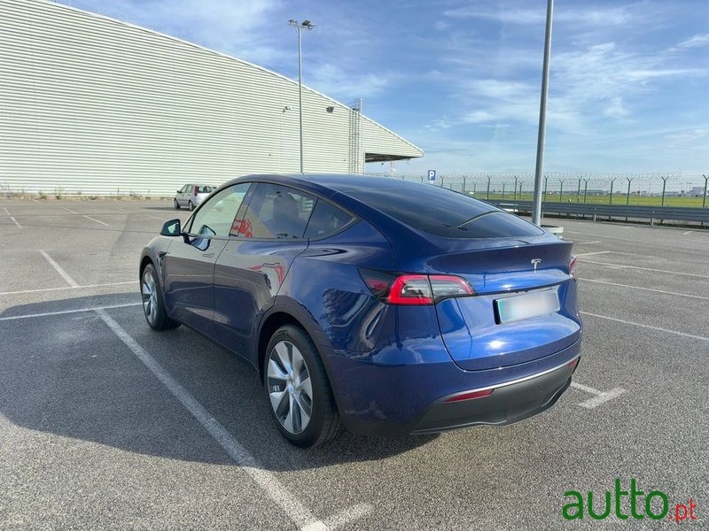 2023' Tesla Model Y photo #6