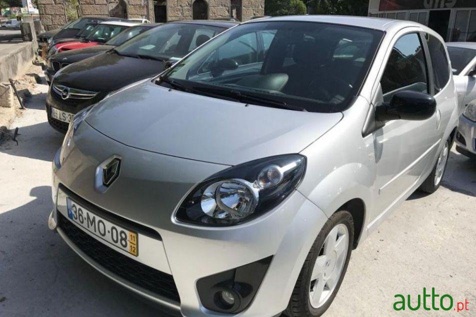 2011' Renault Twingo photo #4
