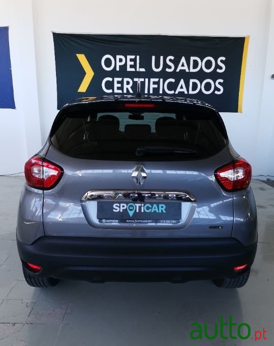 2017' Renault Captur photo #5