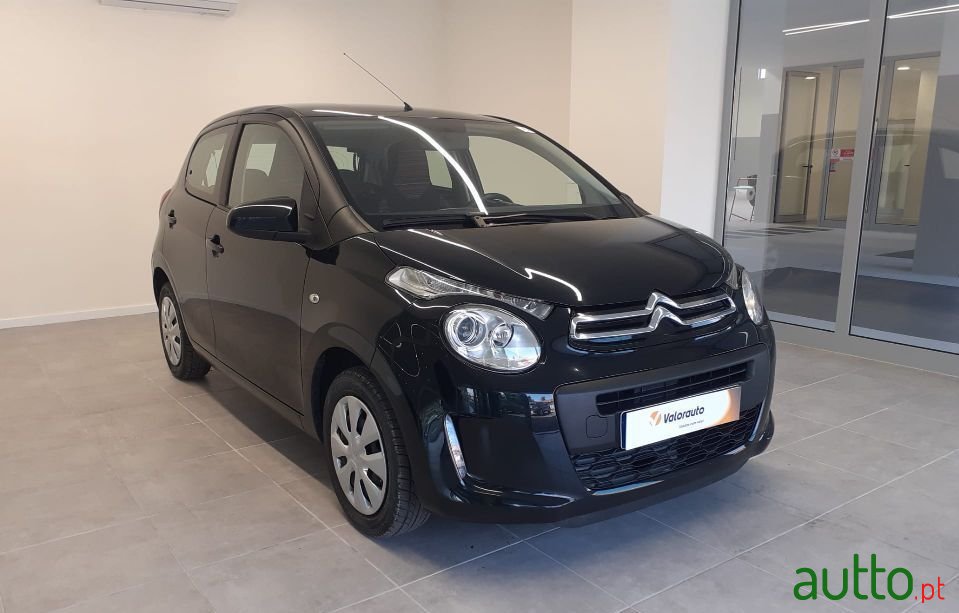 2017' Citroen C1 photo #3