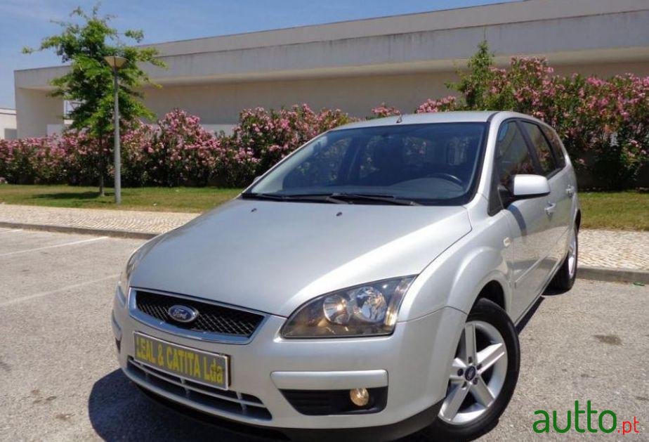 2007' Ford Focus Sw photo #2