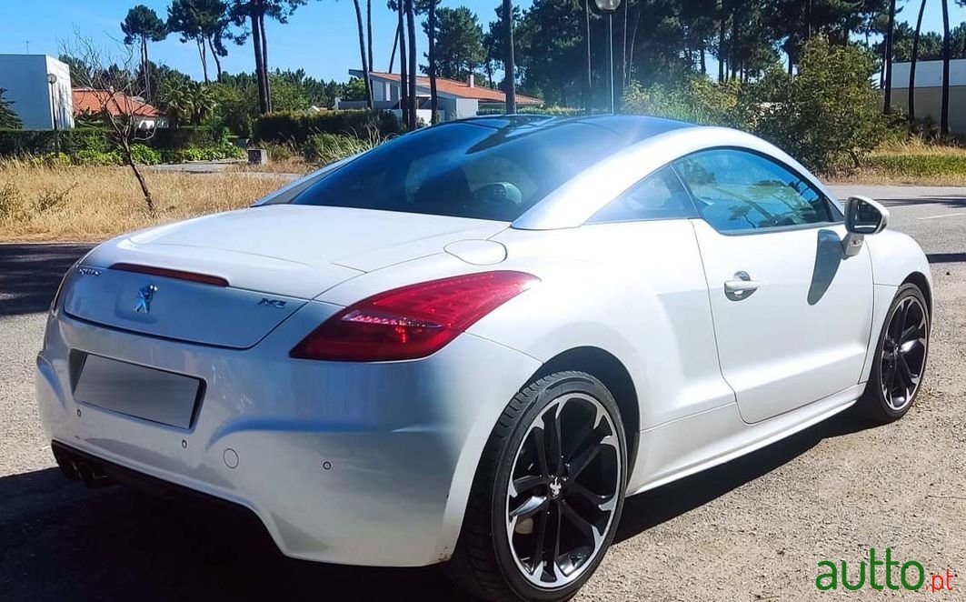 2012' Peugeot RCZ photo #6