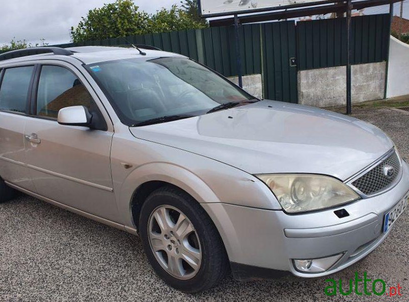 2004' Ford Mondeo Sw photo #3