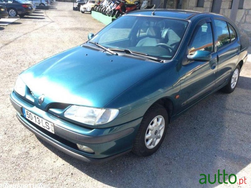 1998' Renault Megane Classic 1.4 Rt photo #1