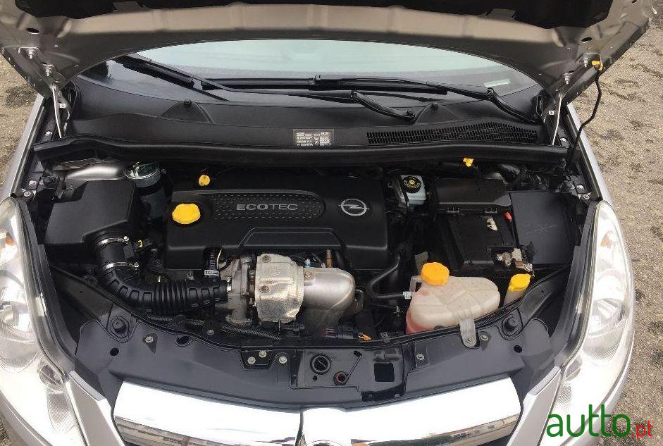 2010' Opel Corsa 1.3 Cdti Ecoflex photo #2