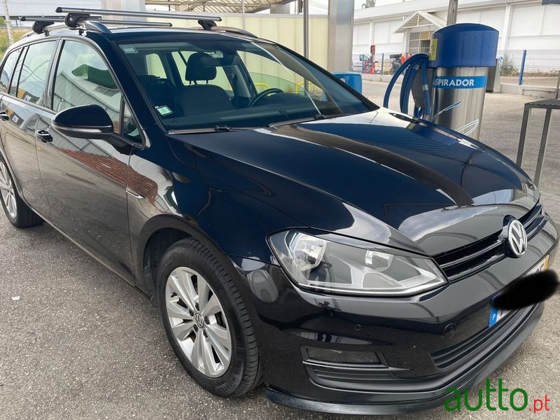 2016' Volkswagen Golf Variant photo #3