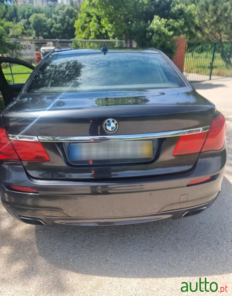 2012' BMW 740 Ld Xdrive Pack M photo #3