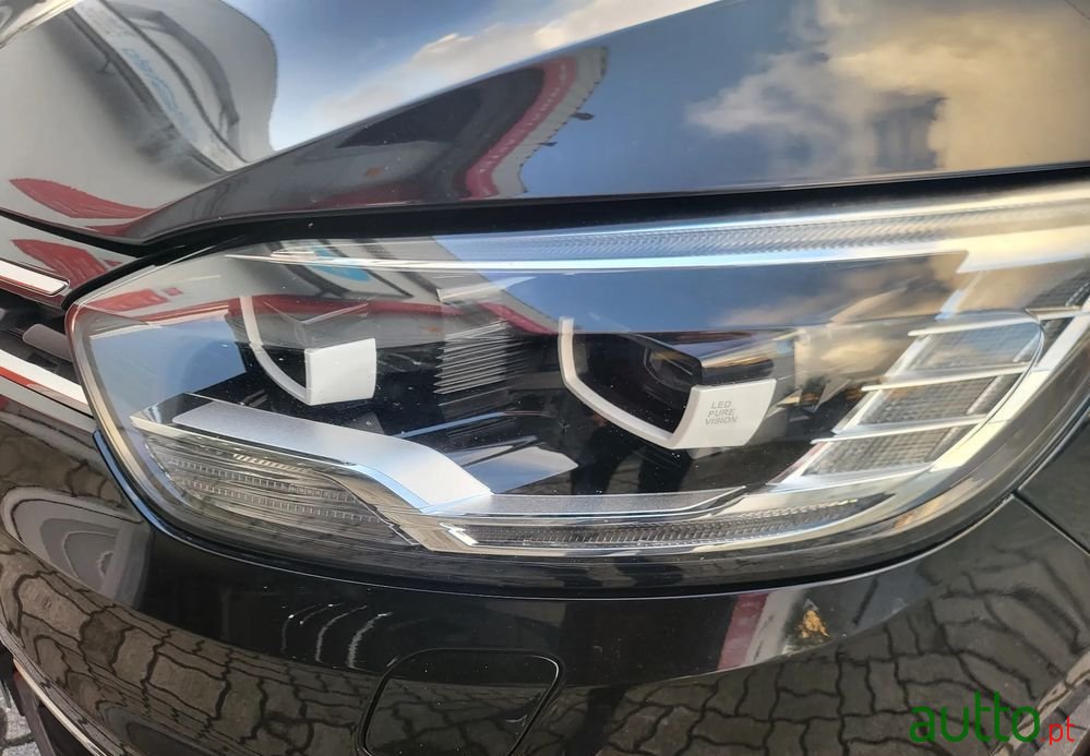 2017' Renault Grand Scenic photo #2