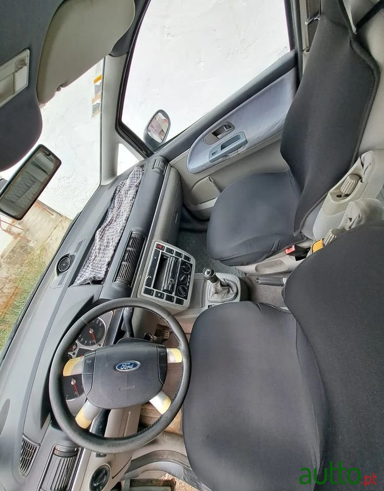 2003' Ford Galaxy 1.9 Tdi Ghia photo #5