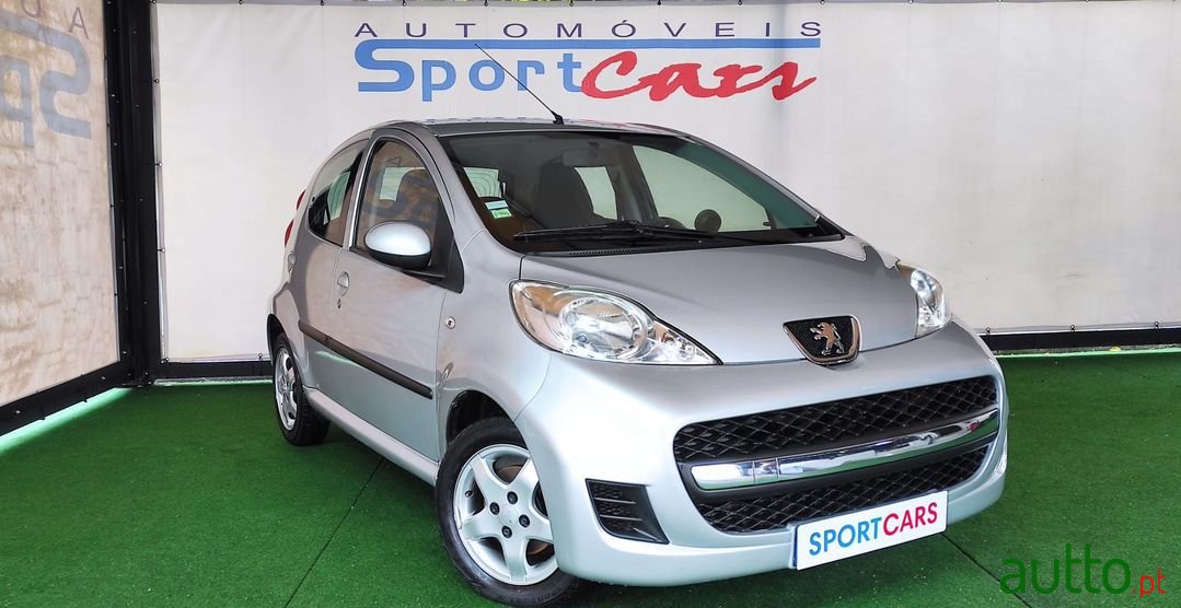 2010' Peugeot 107 photo #3