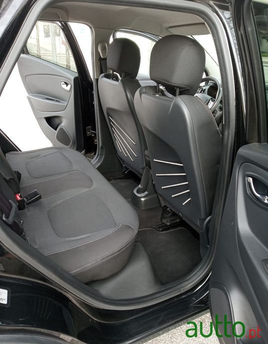 2013' Renault Captur photo #6