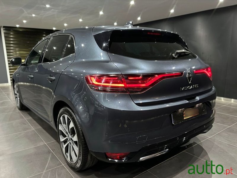2021' Renault Megane photo #5