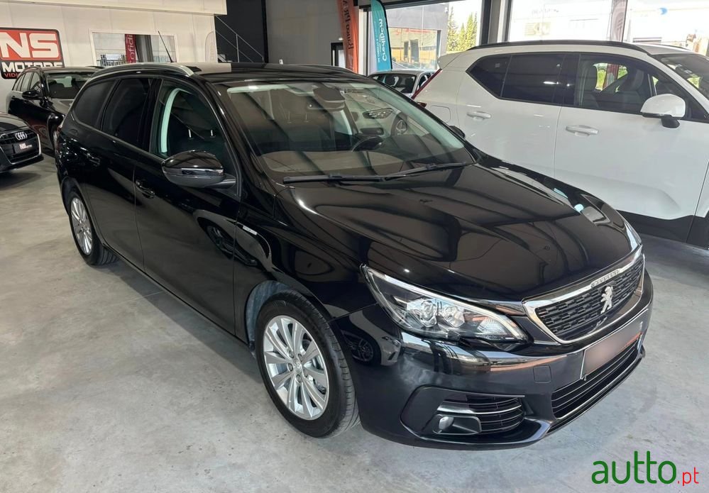 2019' Peugeot 308 Sw photo #1