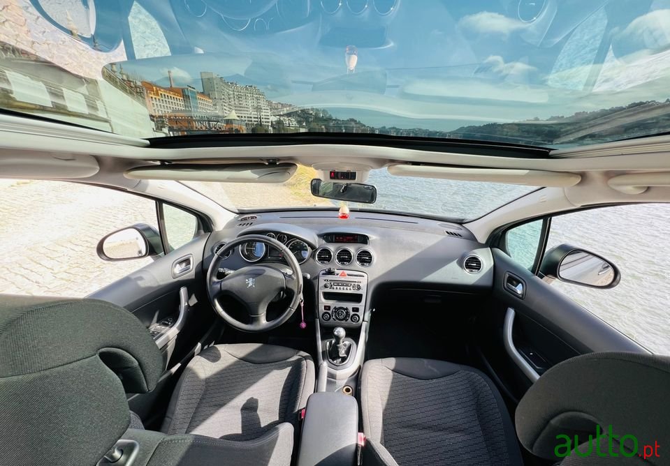 2009' Peugeot 308 Sw photo #6