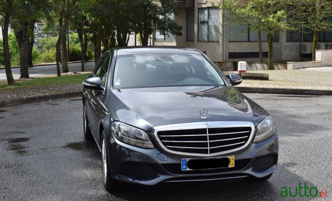 2014' Mercedes-Benz C-220 photo #3