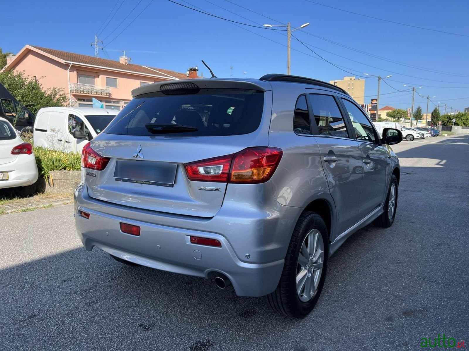 2010' Mitsubishi ASX photo #3
