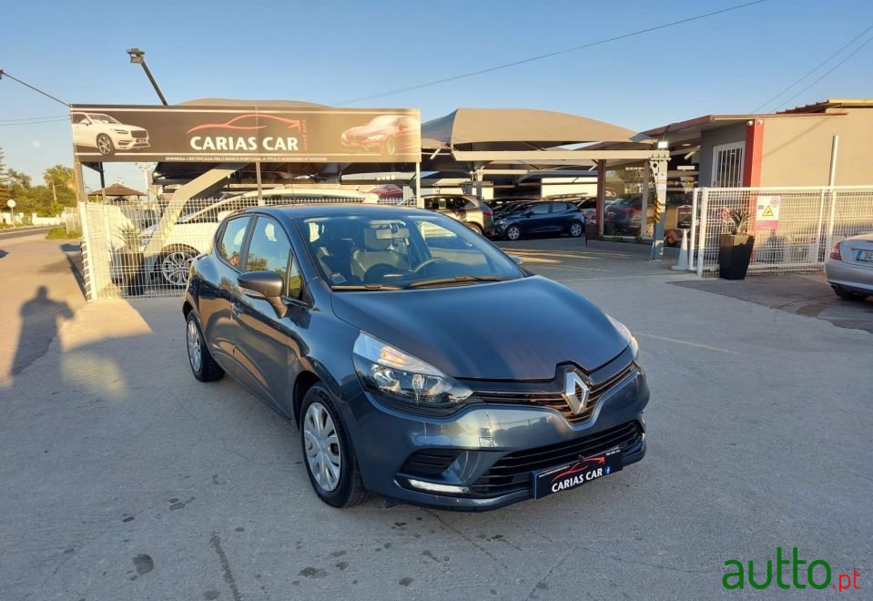 2018' Renault Clio photo #2