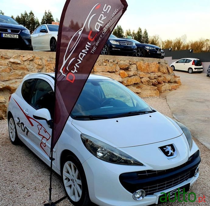 2010' Peugeot 207 photo #6