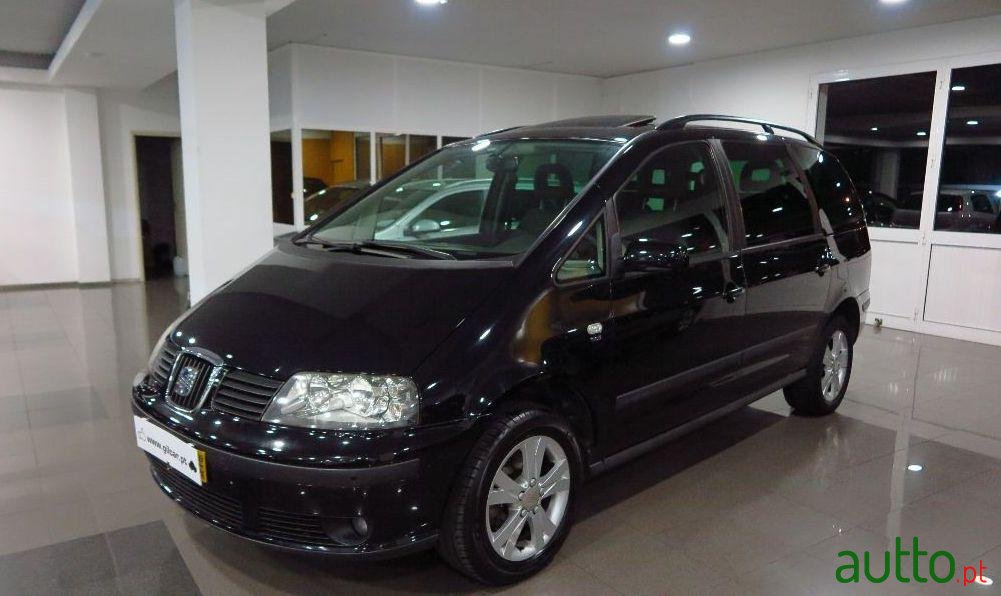 2009' SEAT Alhambra 1.9 Tdi Reference photo #2