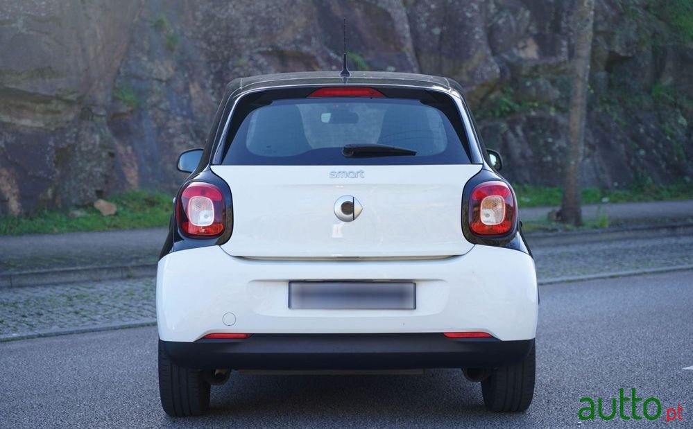 2019' Smart Forfour 0.9 Passion 90 photo #3