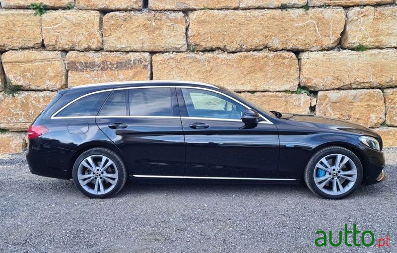 2016' Mercedes-Benz C 350 E photo #4