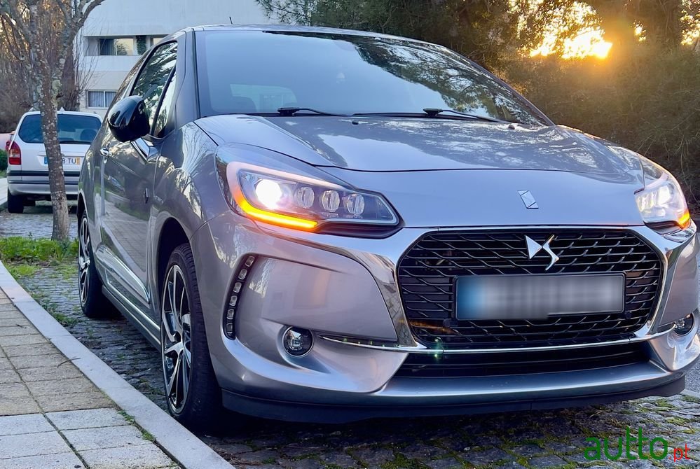 2019' DS Automobiles Ds3 Vti 120 Auto Sochic photo #5