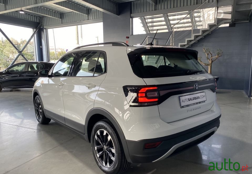 2021' Volkswagen T-Cross photo #3