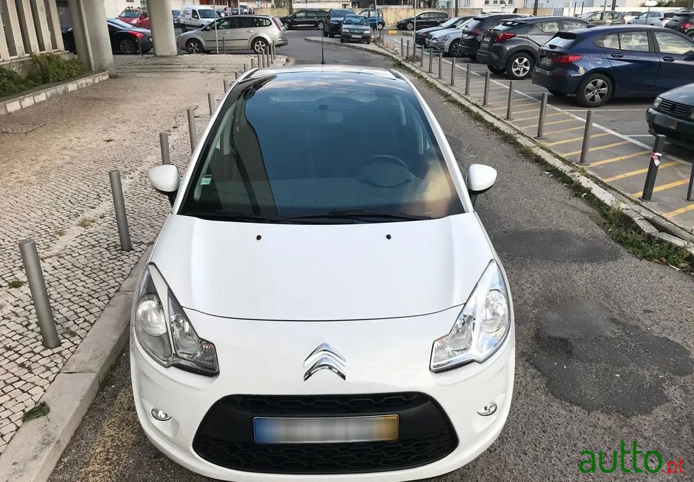 2010' Citroen C3 photo #1