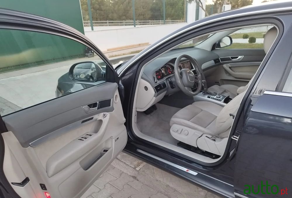 2011' Audi A6 photo #5