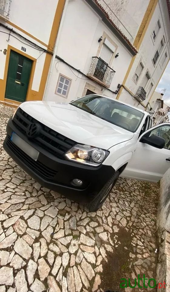 2014' Volkswagen Amarok photo #1