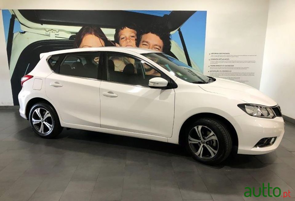 2017' Nissan Pulsar photo #4