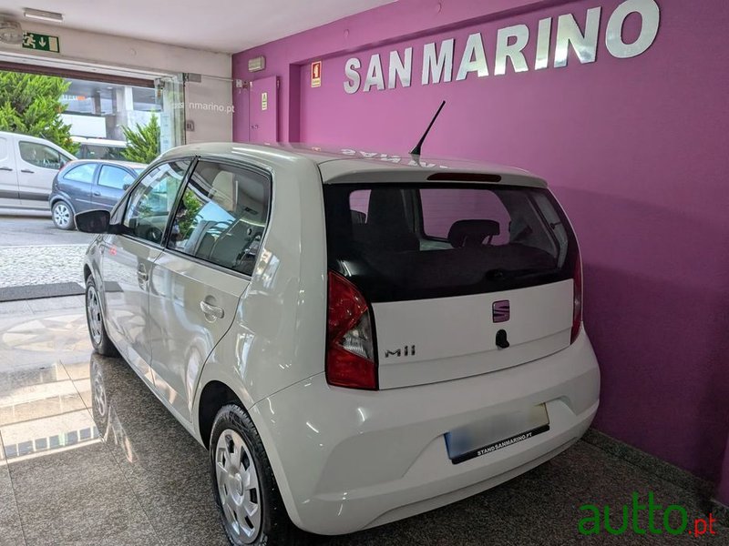 2014' SEAT Mii 1.0 Entry photo #3