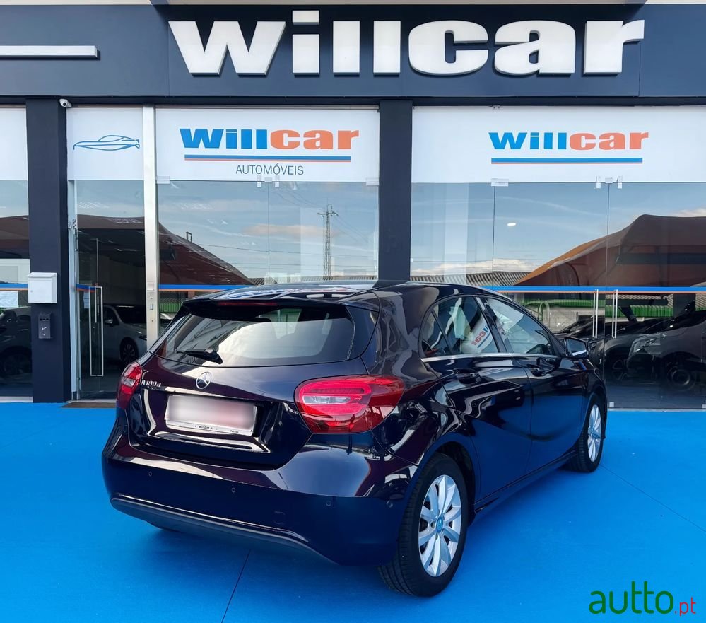 2016' Mercedes-Benz Classe A D Style photo #3