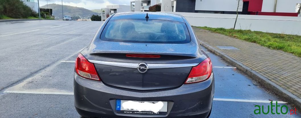 2009' Opel Insignia photo #2