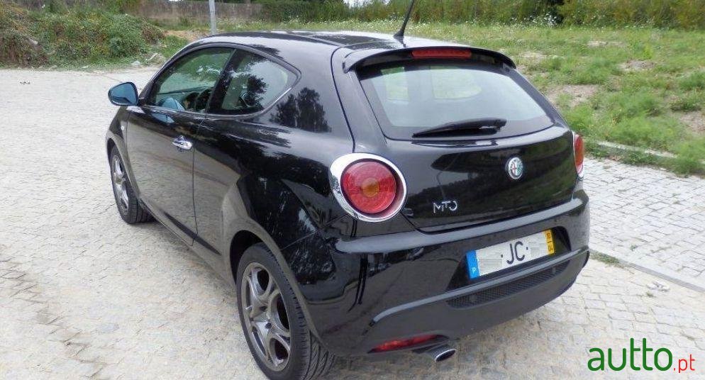 2010' Alfa Romeo MiTo photo #3