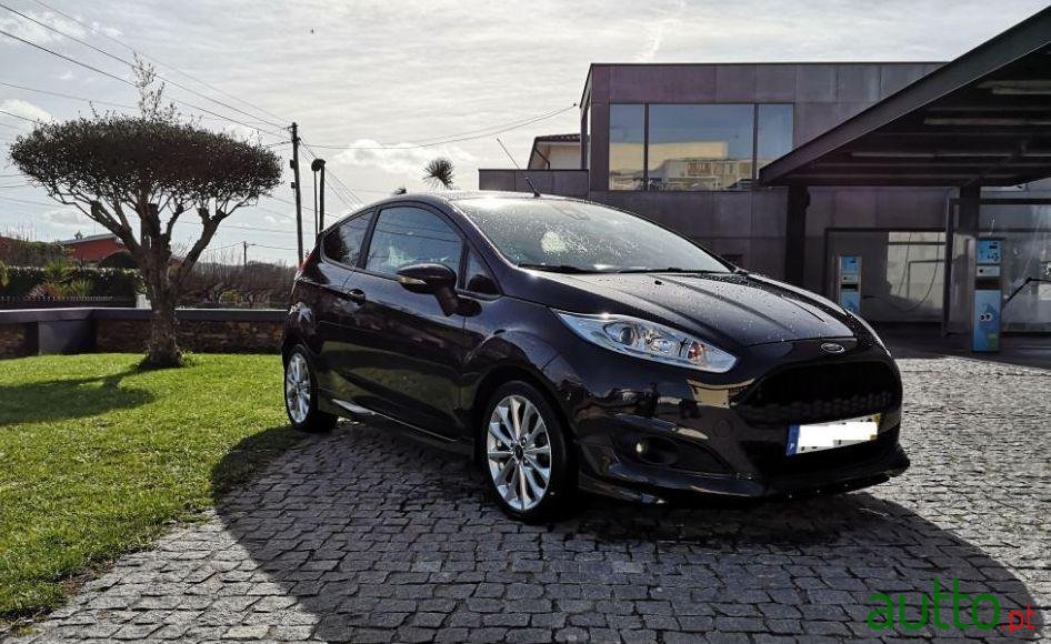 2015' Ford Fiesta 1.6 Tdci Titanium X Stline photo #1