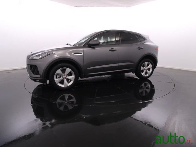 2018' Jaguar E-Pace 2.0 I4D R-Dynamic S photo #2