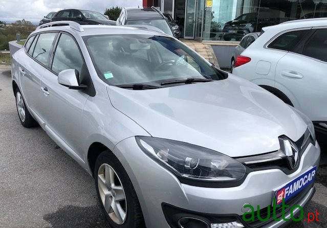 2016' Renault Megane Sport Tourer photo #1