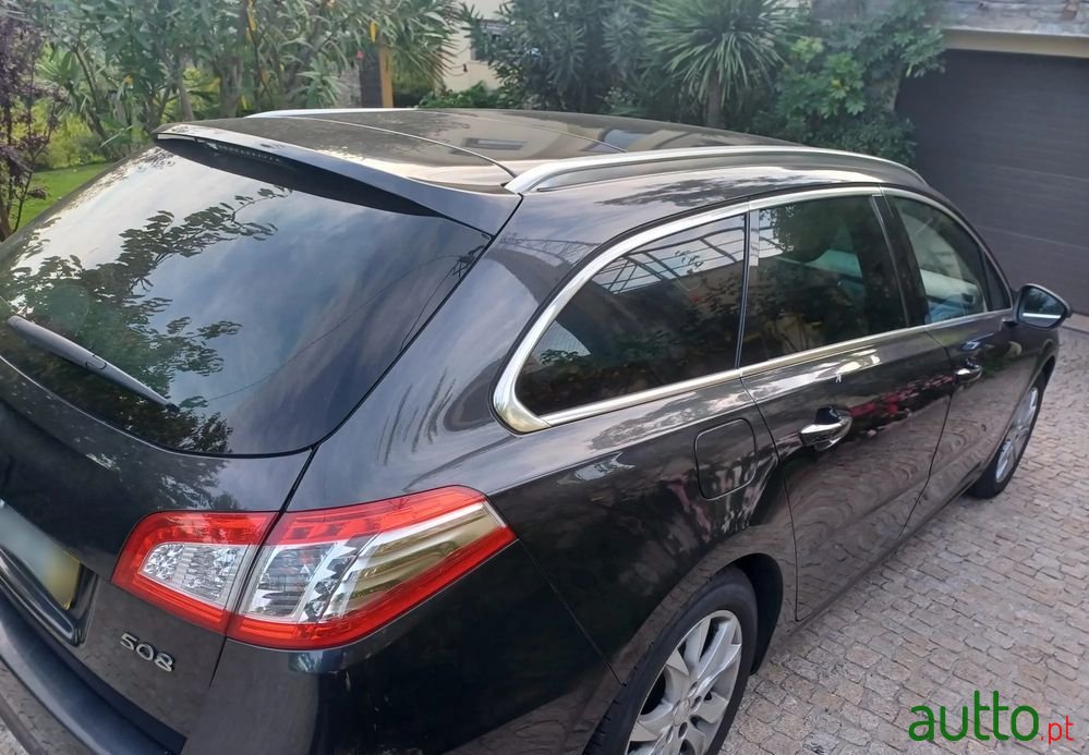 2014' Peugeot 508 Sw photo #2