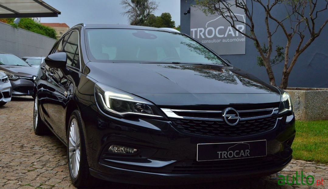 2016' Opel Astra Sports Tourer photo #2