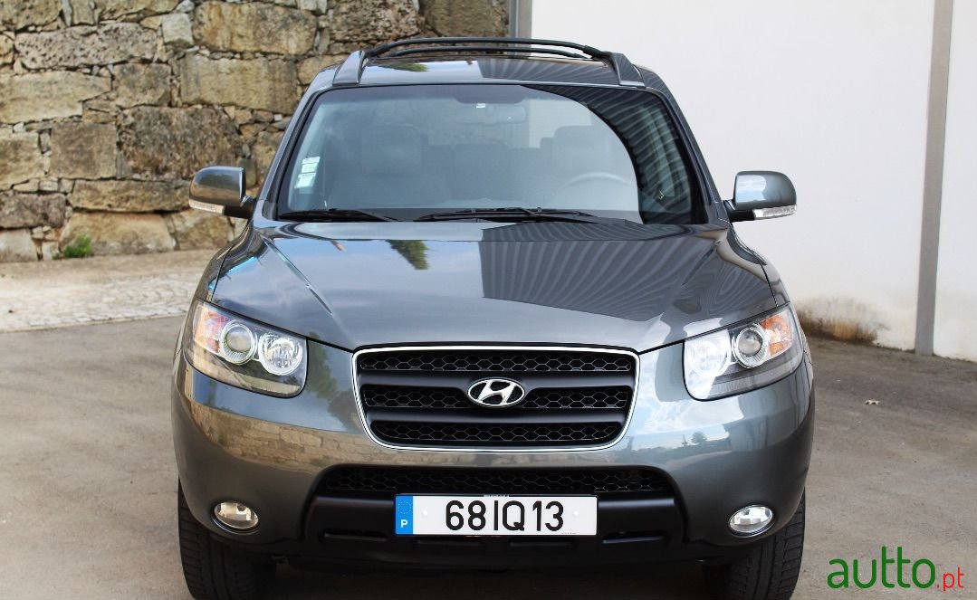 2010' Hyundai Santa Fe photo #1